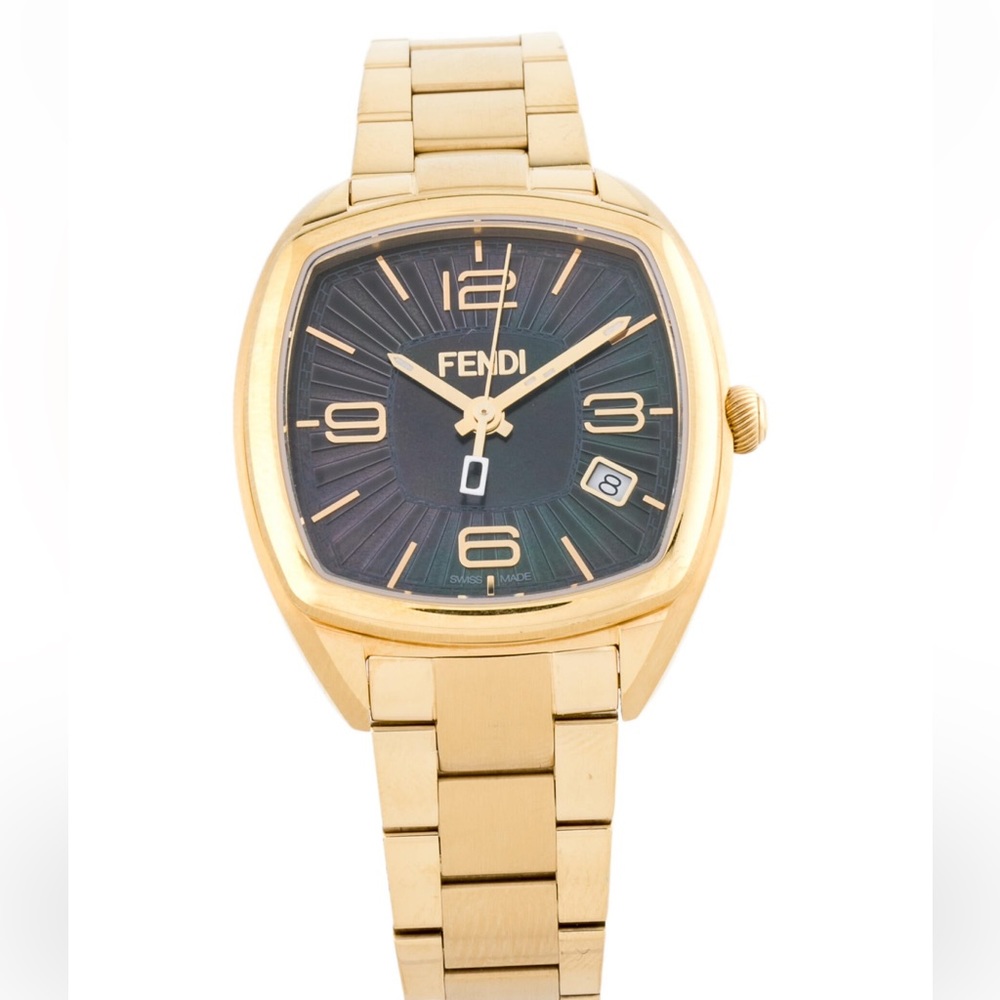 Momento fendi watch